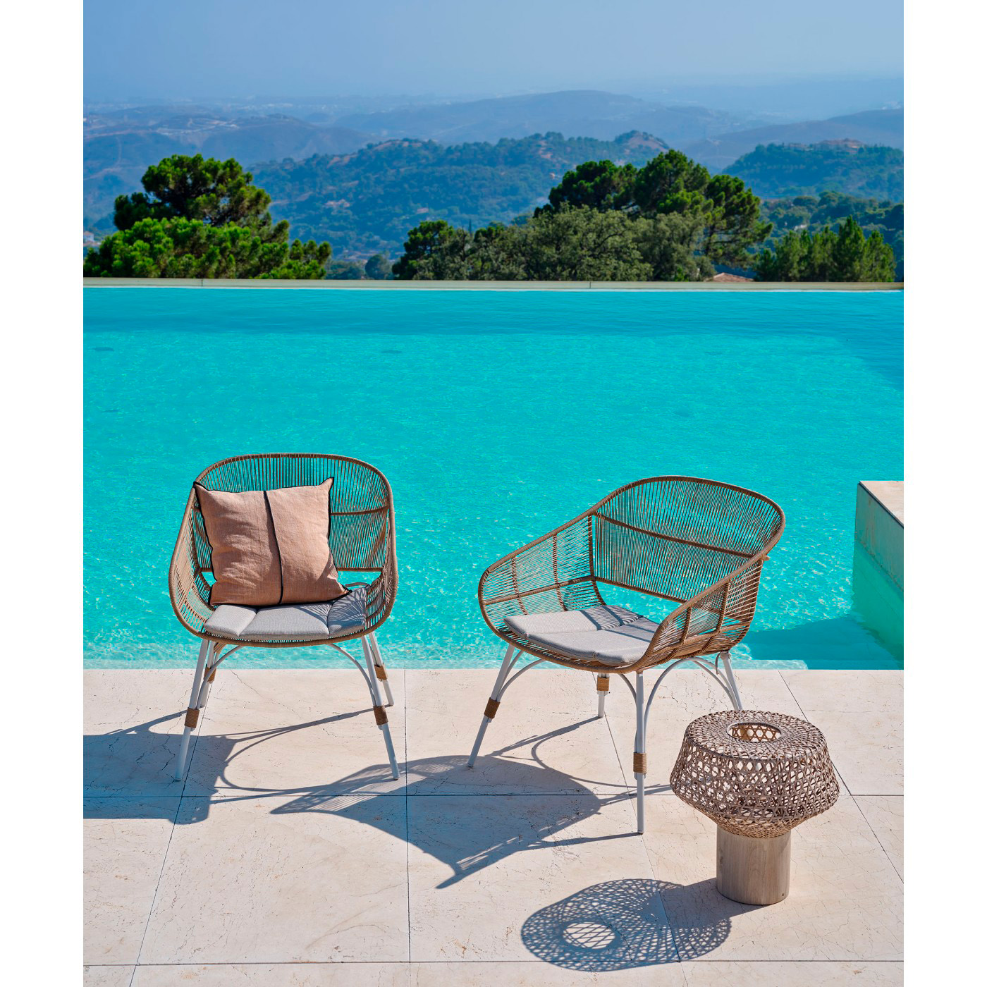 Sillón de ratán sintético bajo color natural 64,5x73,5x78,5 - Imagen 4