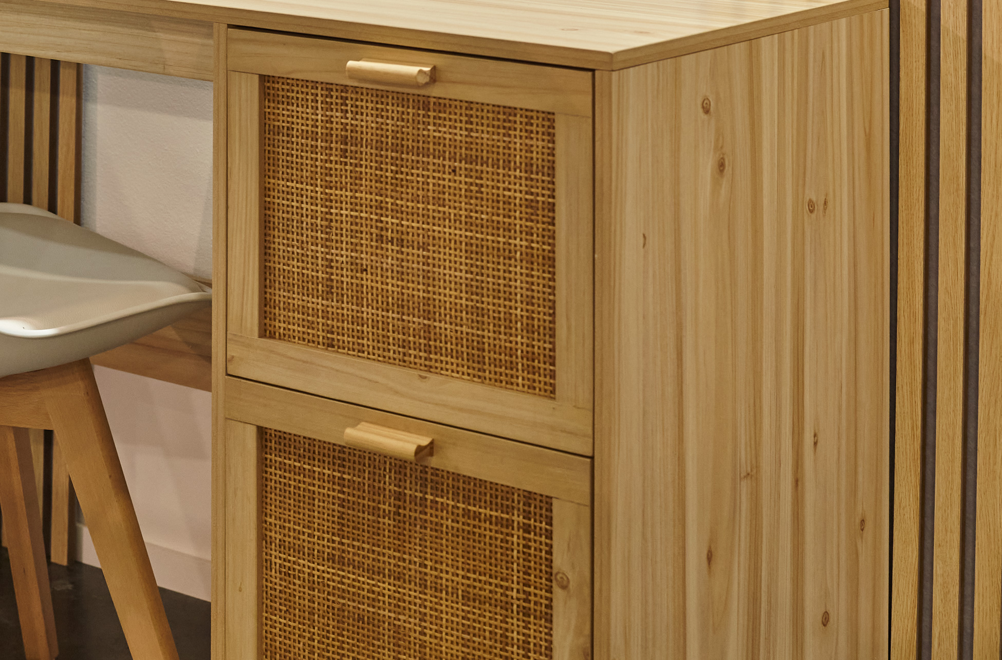 MESA DE ESCRITORIO ESTUDIO DÉCOR 120 x 48 CM PINO / RATTAN - Imagen 4